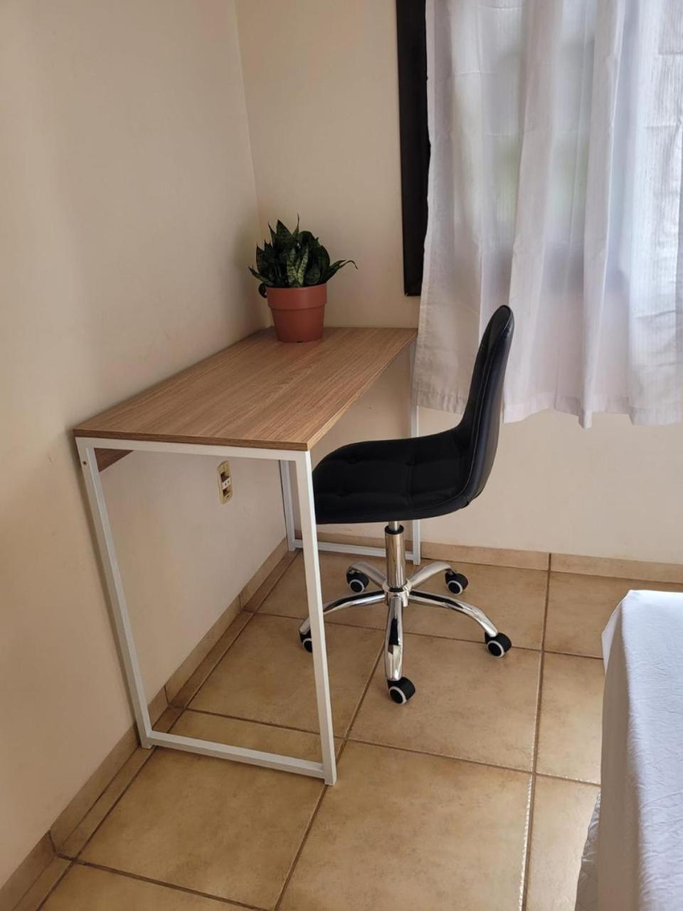 Caramelo Hospedaria, Localizacao Privilegiada Com Conforto E Privacidade * Sorriso