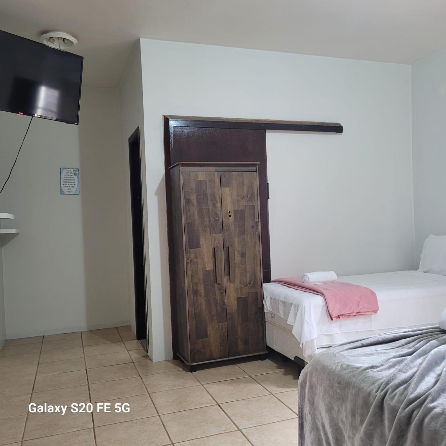 Homestay Caramelo Hospedaria, Localizacao Privilegiada Com Conforto E Privacidade