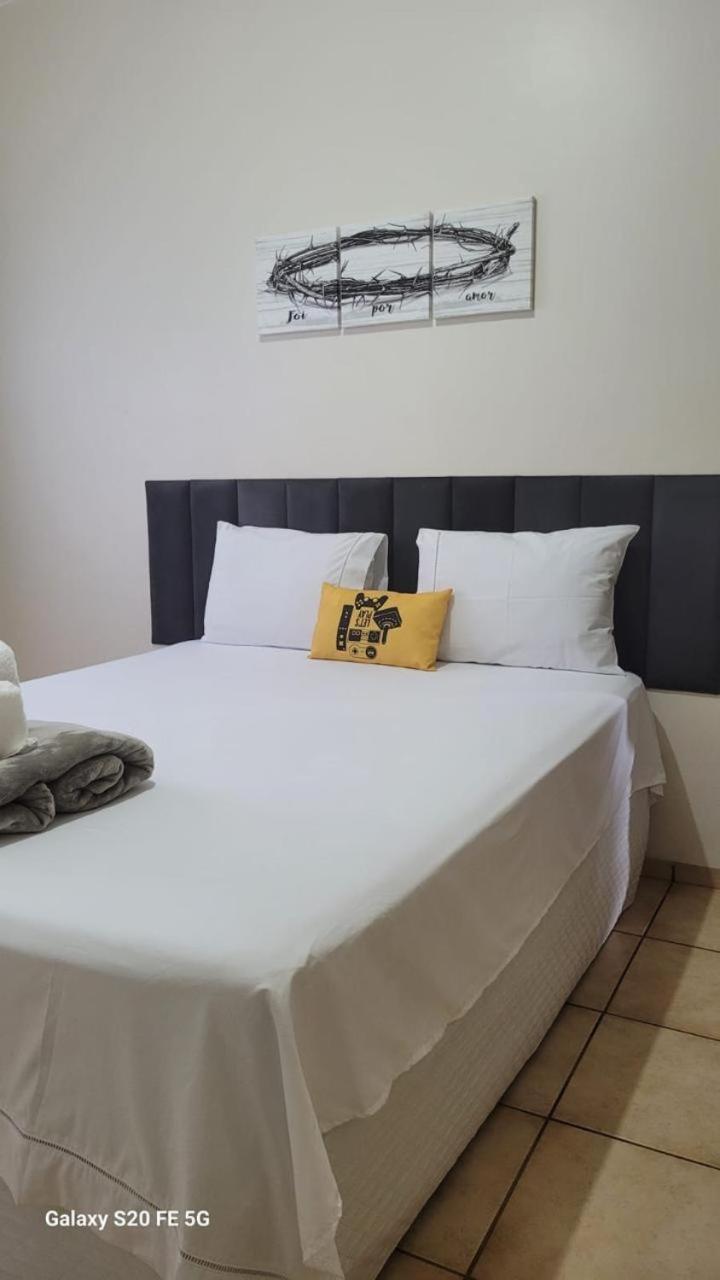 Caramelo Hospedaria, Localizacao Privilegiada Com Conforto E Privacidade Homestay