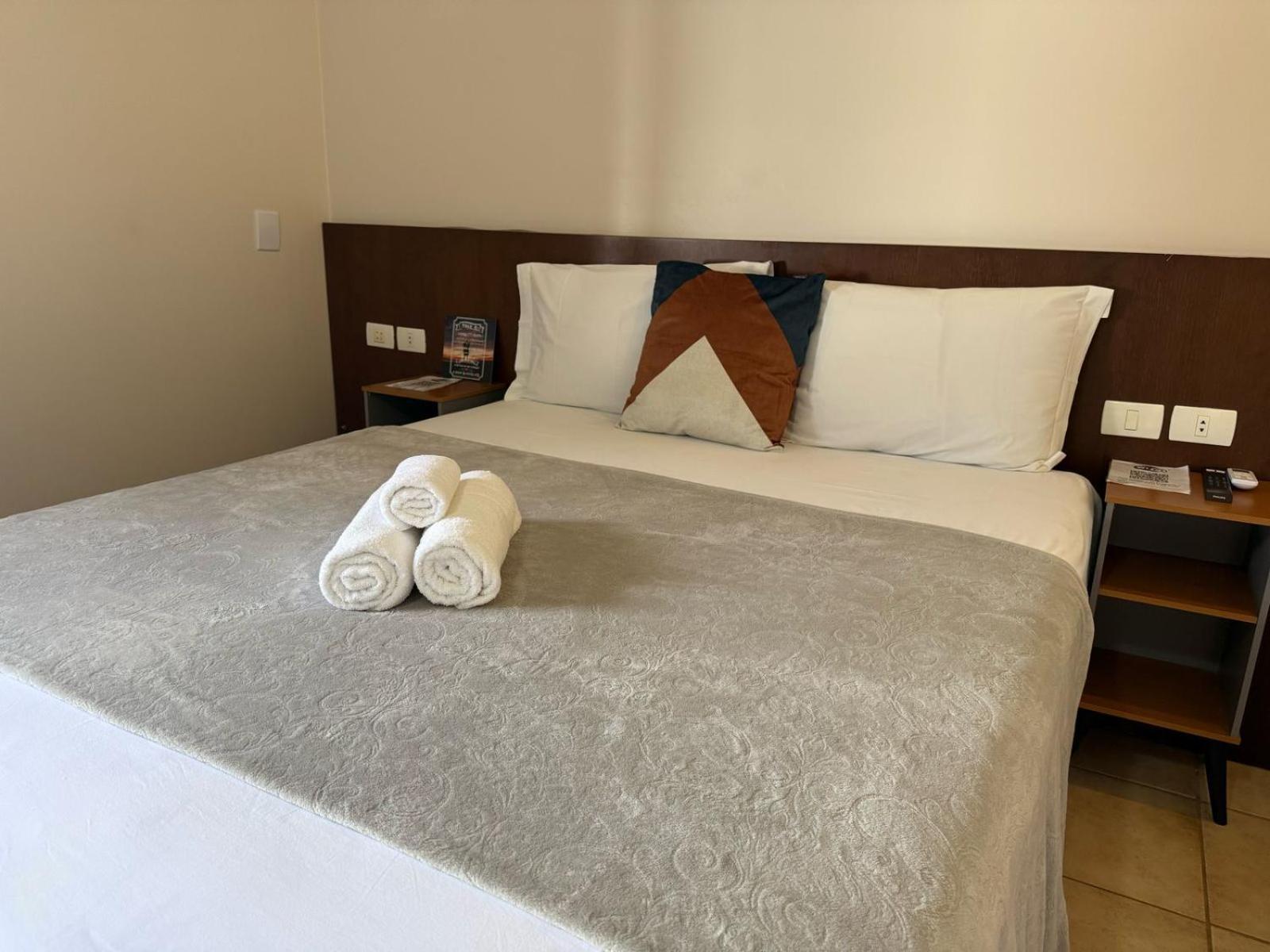 Homestay Caramelo Hospedaria, Localizacao Privilegiada Com Conforto E Privacidade